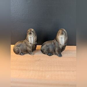 Vintage Walrus Salt And Pepper Shakers